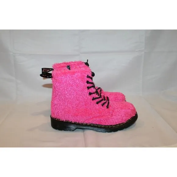 NIB Dr. Martens Junior 1460 Pascal Pink Tinsel Fur Lace Up Boots Size Youth 3‎